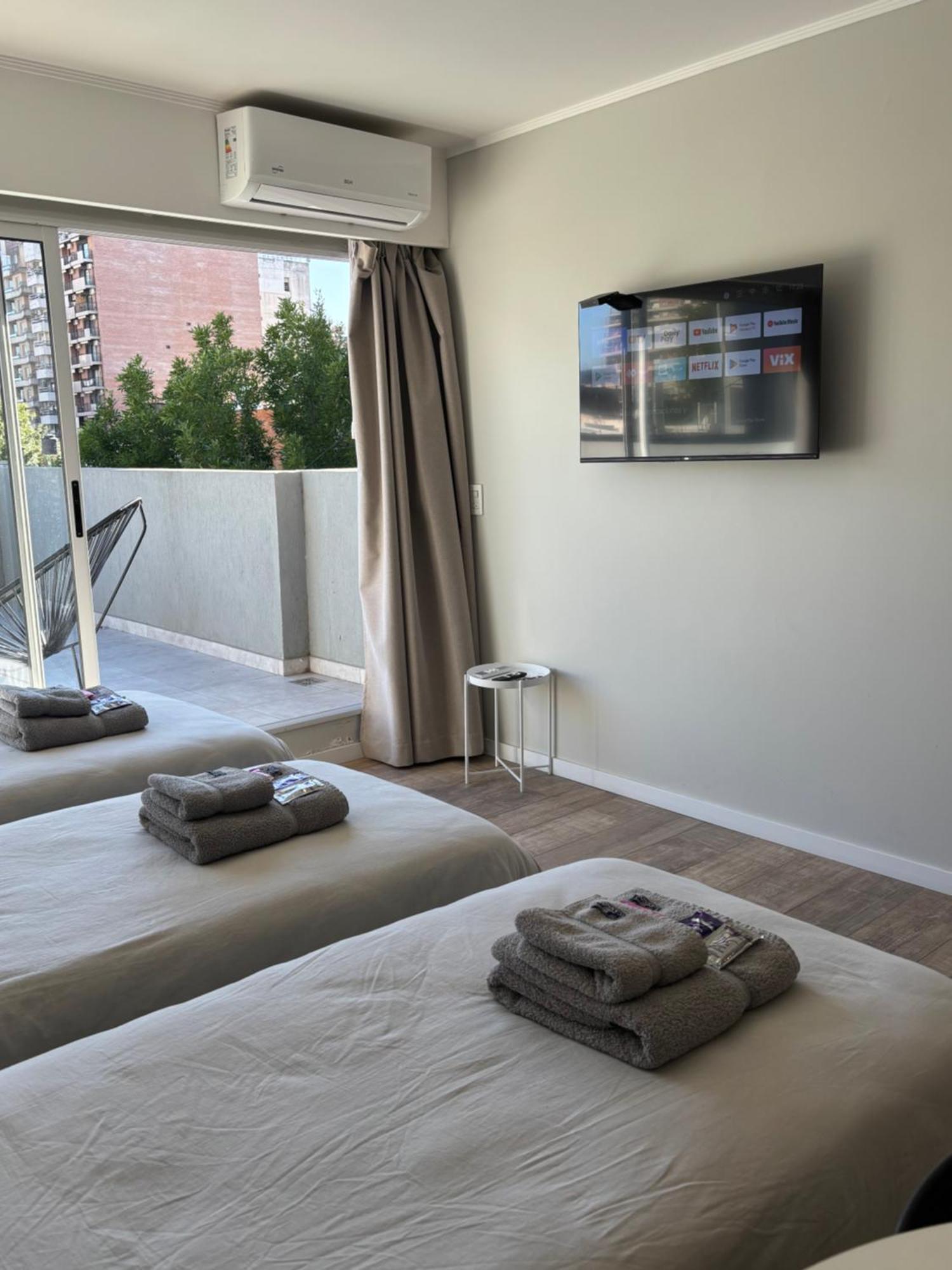 Av Apartahotel Rosario