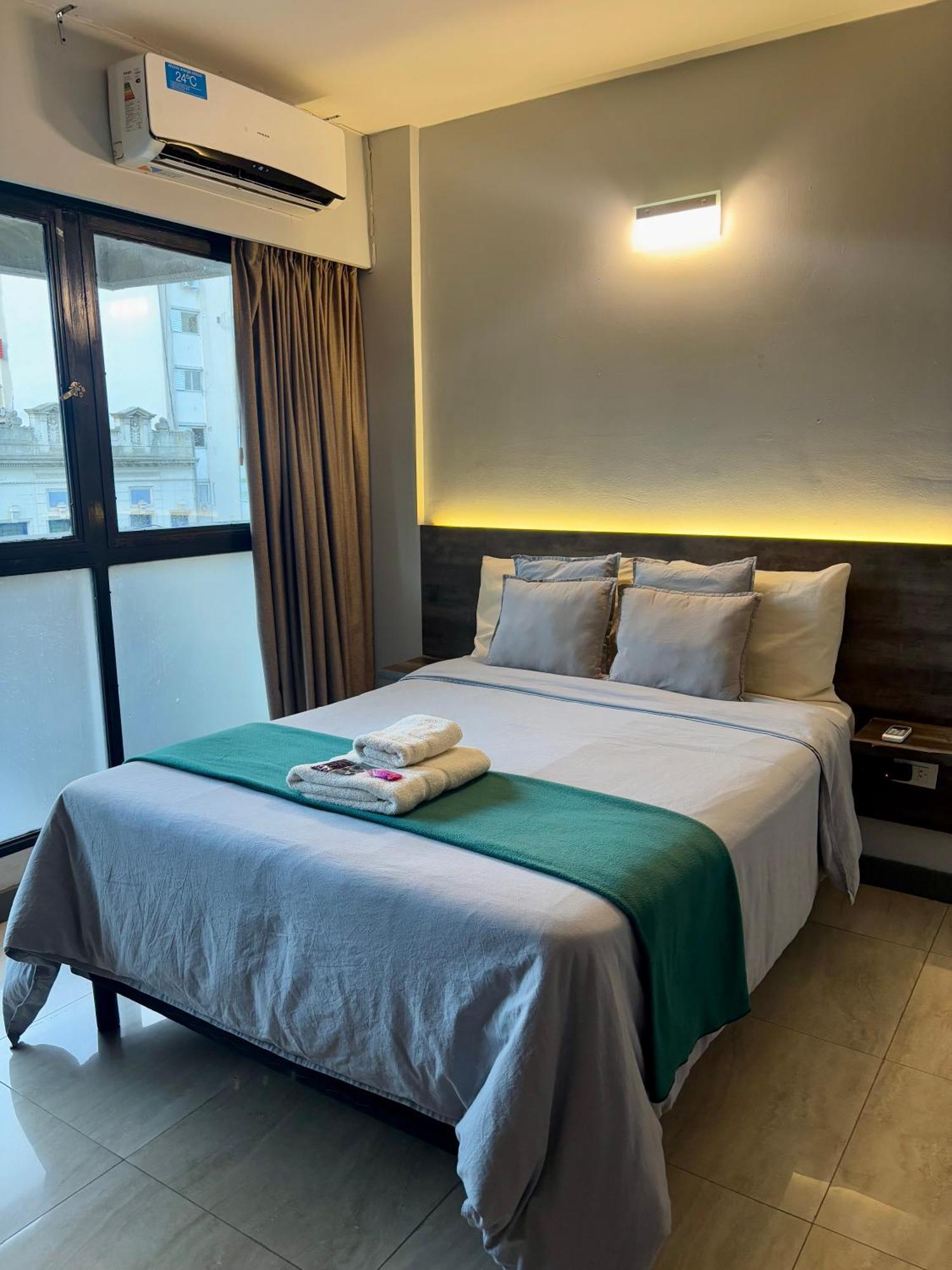Apartahotel Av